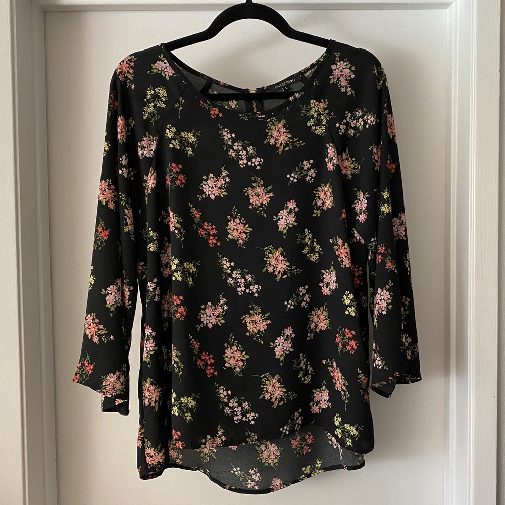 Papermoon Stitchfix Floral Top/Blouse size L